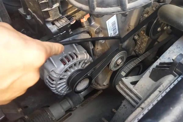 黄埔转速传感器的工作原理是什么?